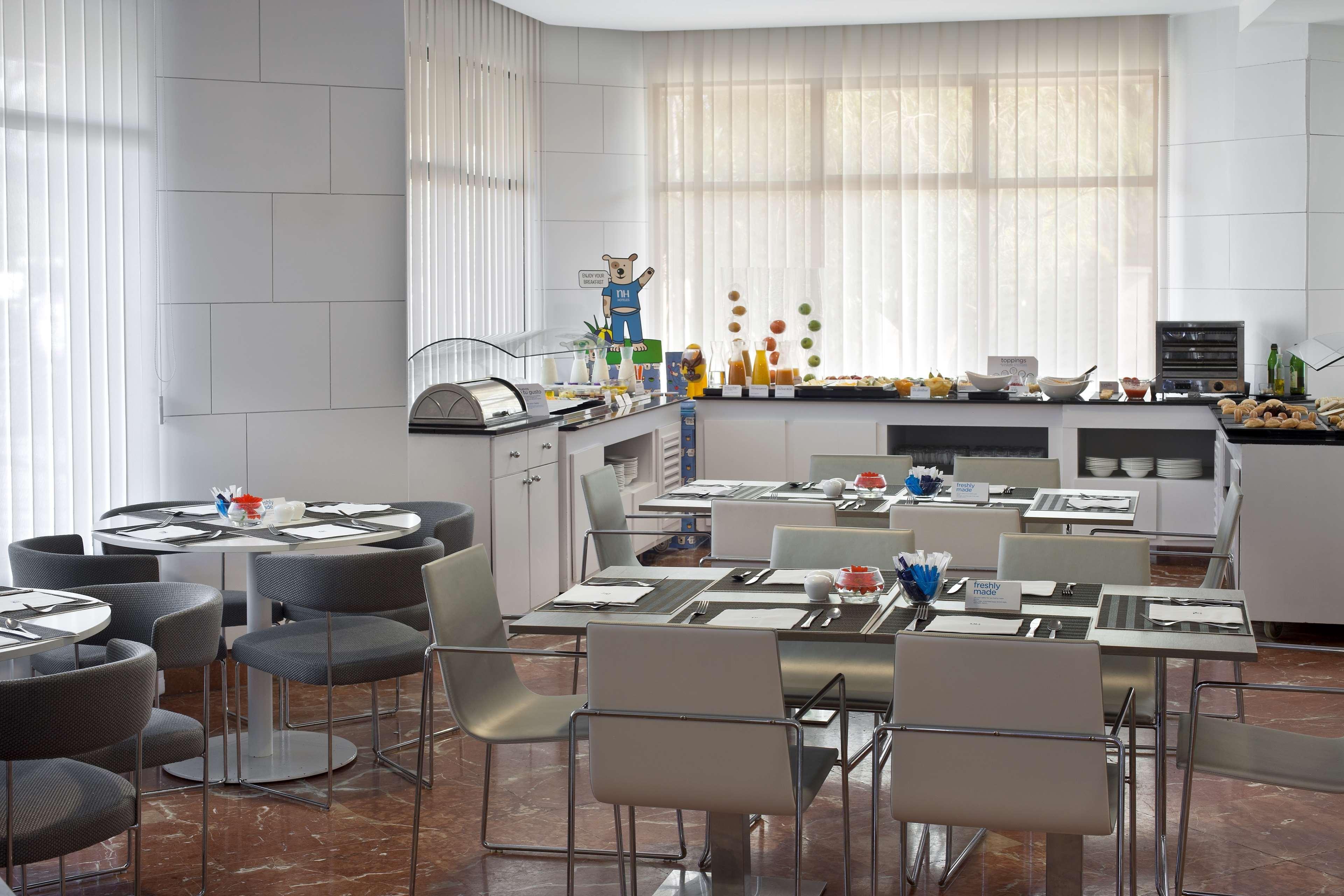 Nh Avenida Jerez Hotell Jerez de la Frontera Exteriör bild