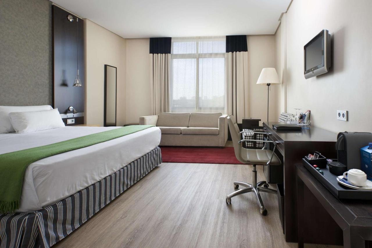 Nh Avenida Jerez Hotell Jerez de la Frontera Exteriör bild